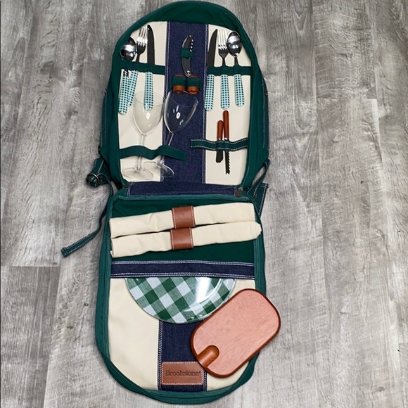 brookstone picnic backpack